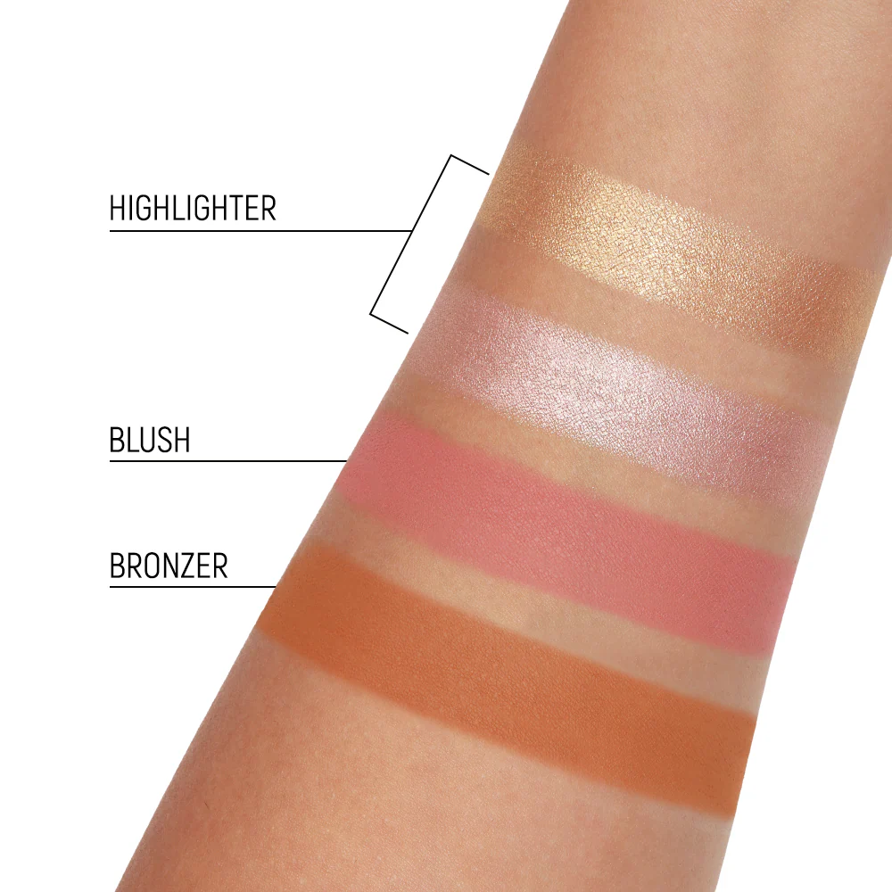 CHARACTER Blush & Highlighter Palette Golden Hour Glow