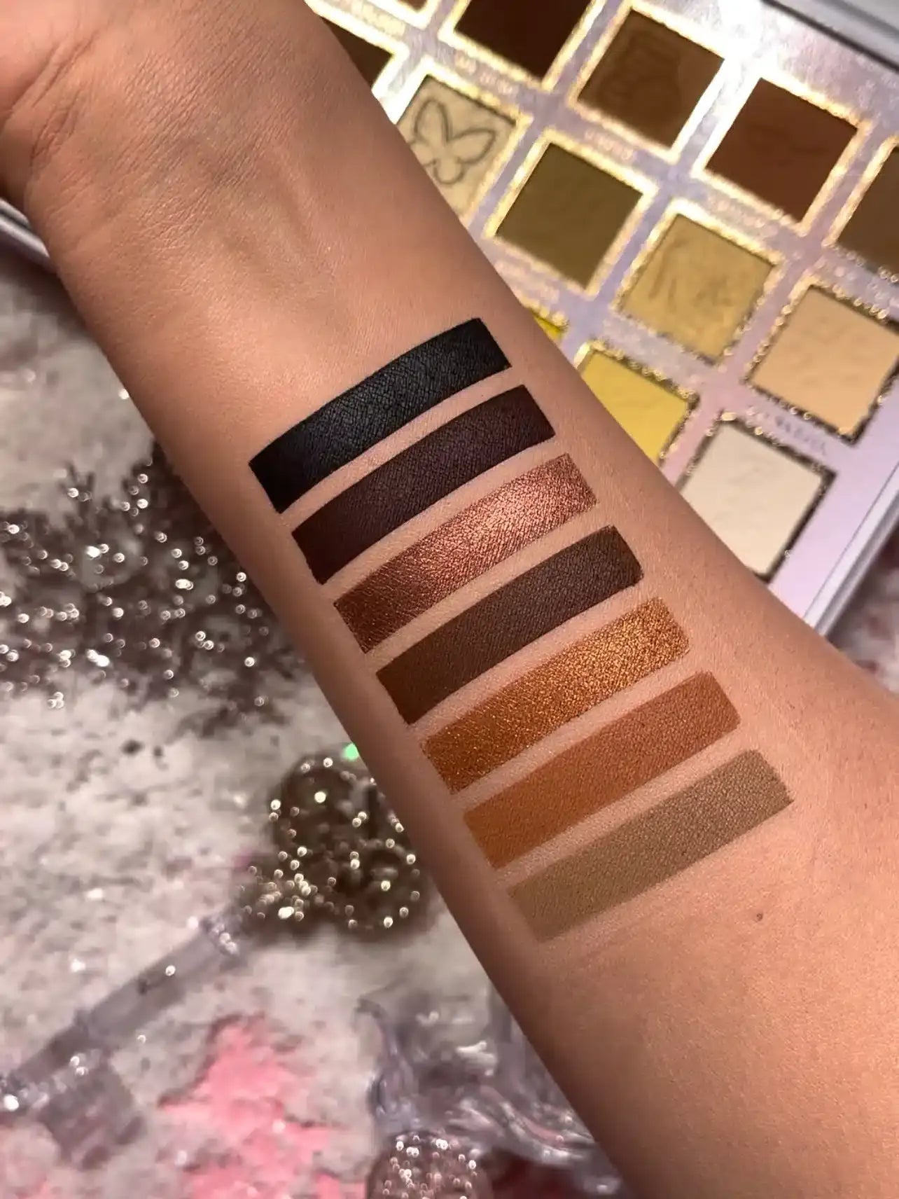 P.Louise - If The Crown Fits Palette