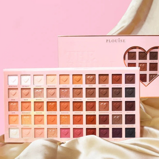 مجموعة بي لويز للعرائس – باليت ايشادو العيون